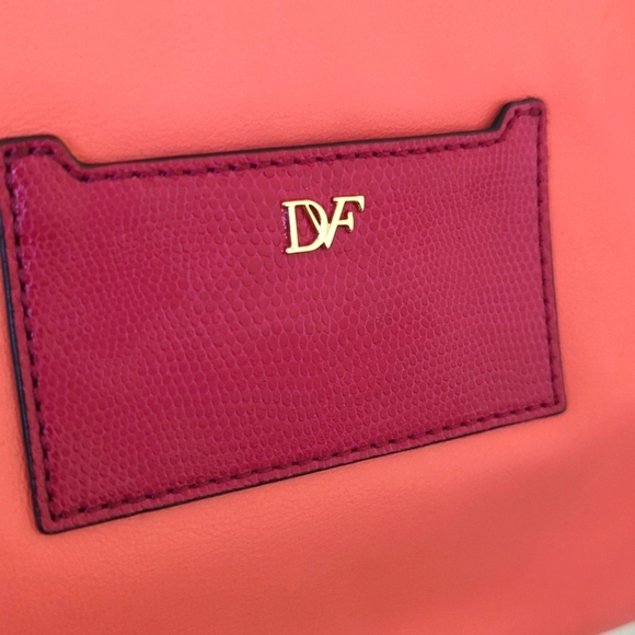 Diane Von Furstenberg DVF Large Embossed Lizard 440 Envelope Bag
